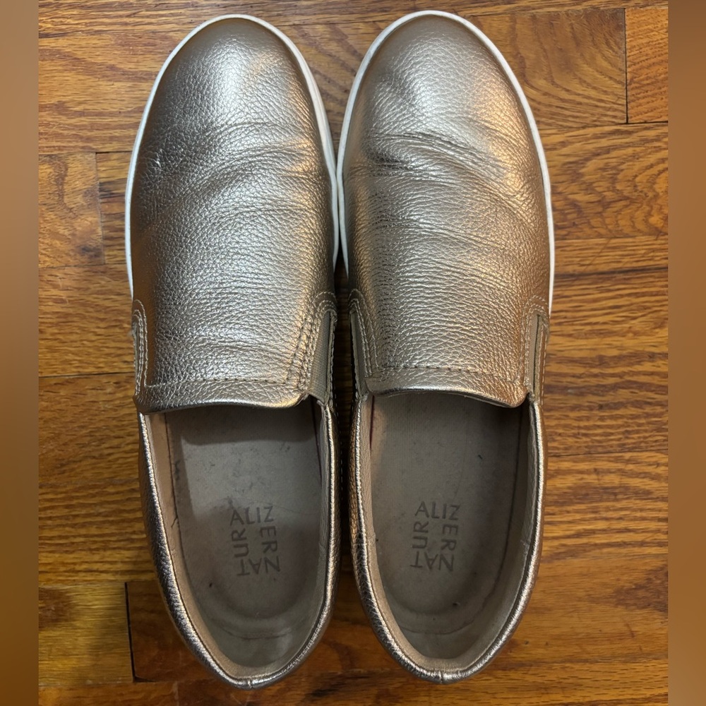 Naturalizer Marianne Gold Metallic Slip Ons in size 12 wide